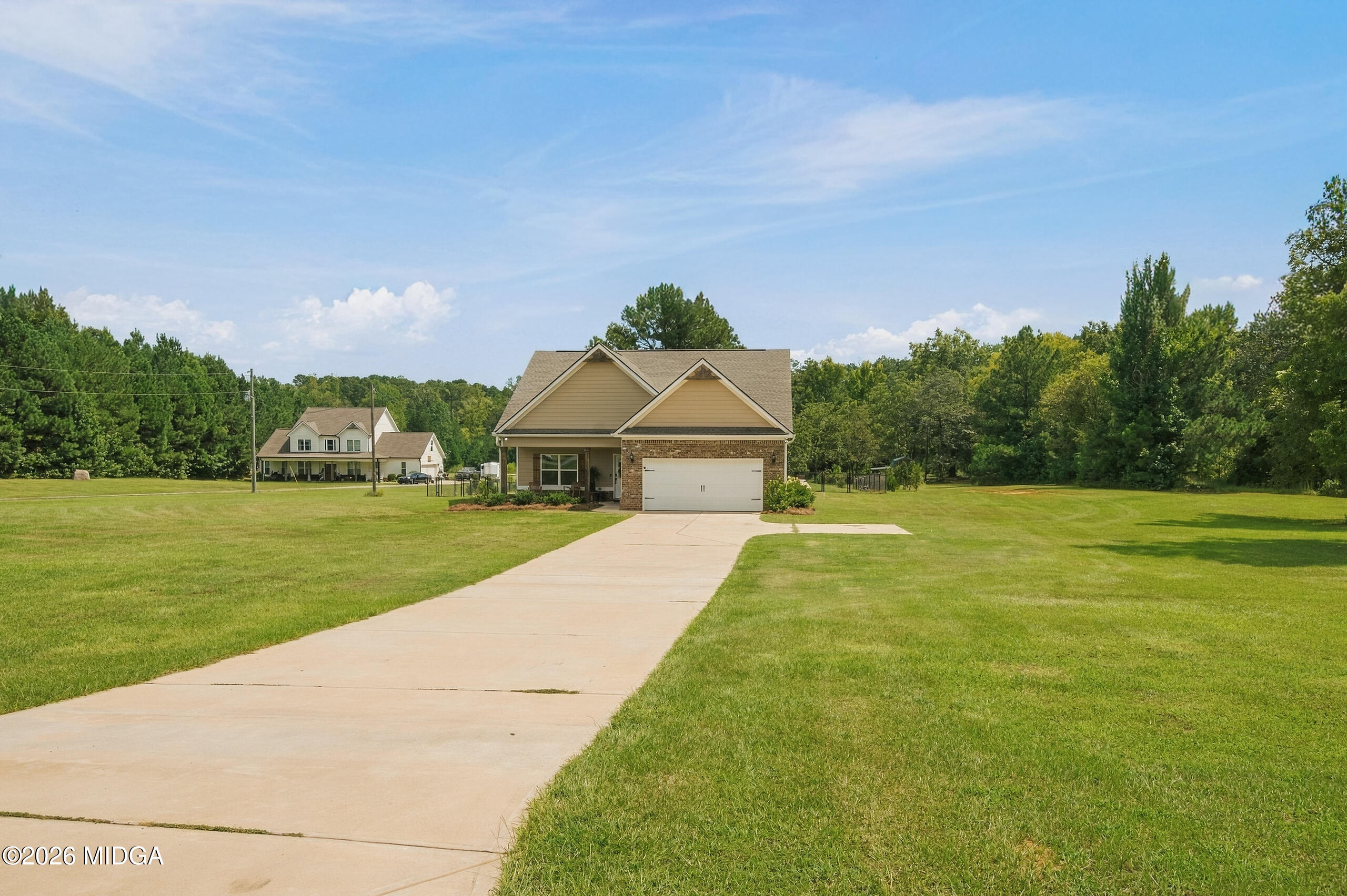 279 Davis Road
