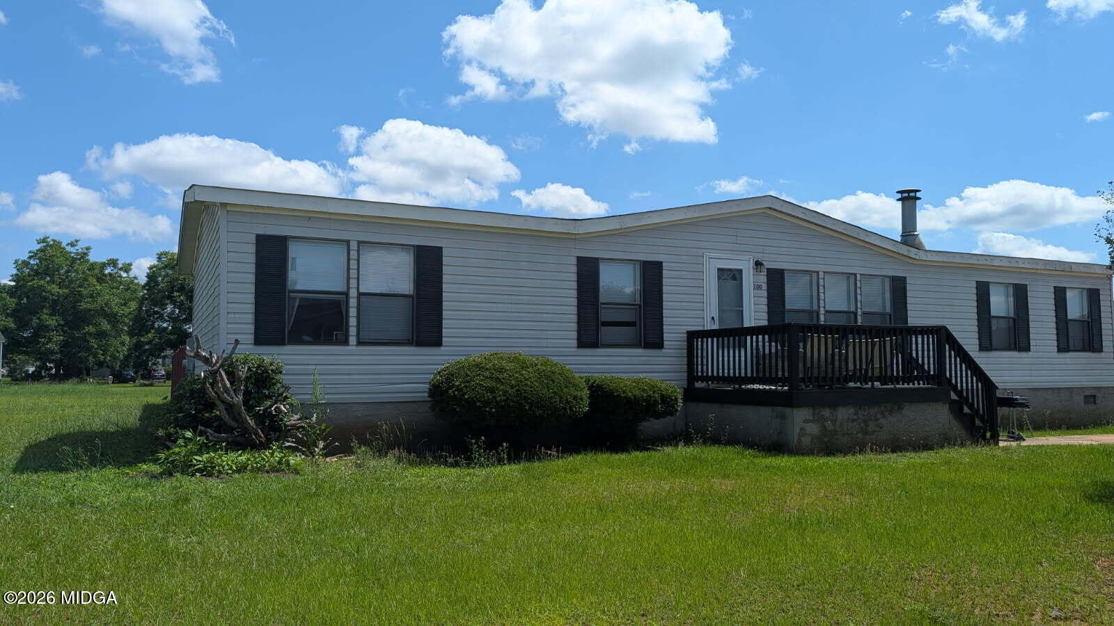 100 Crestmont Court