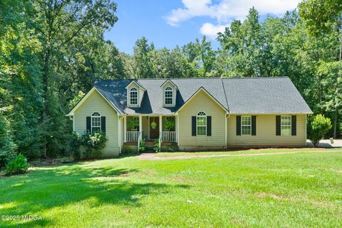 151 Oakview Circle Gray GA 31032