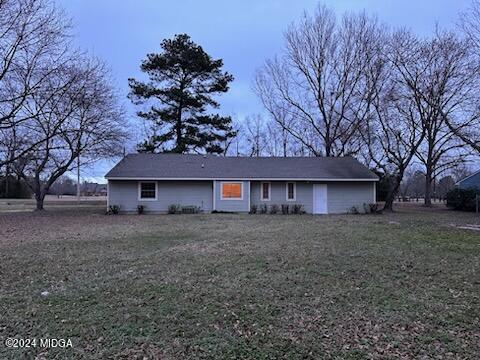 3382 S Walden Road