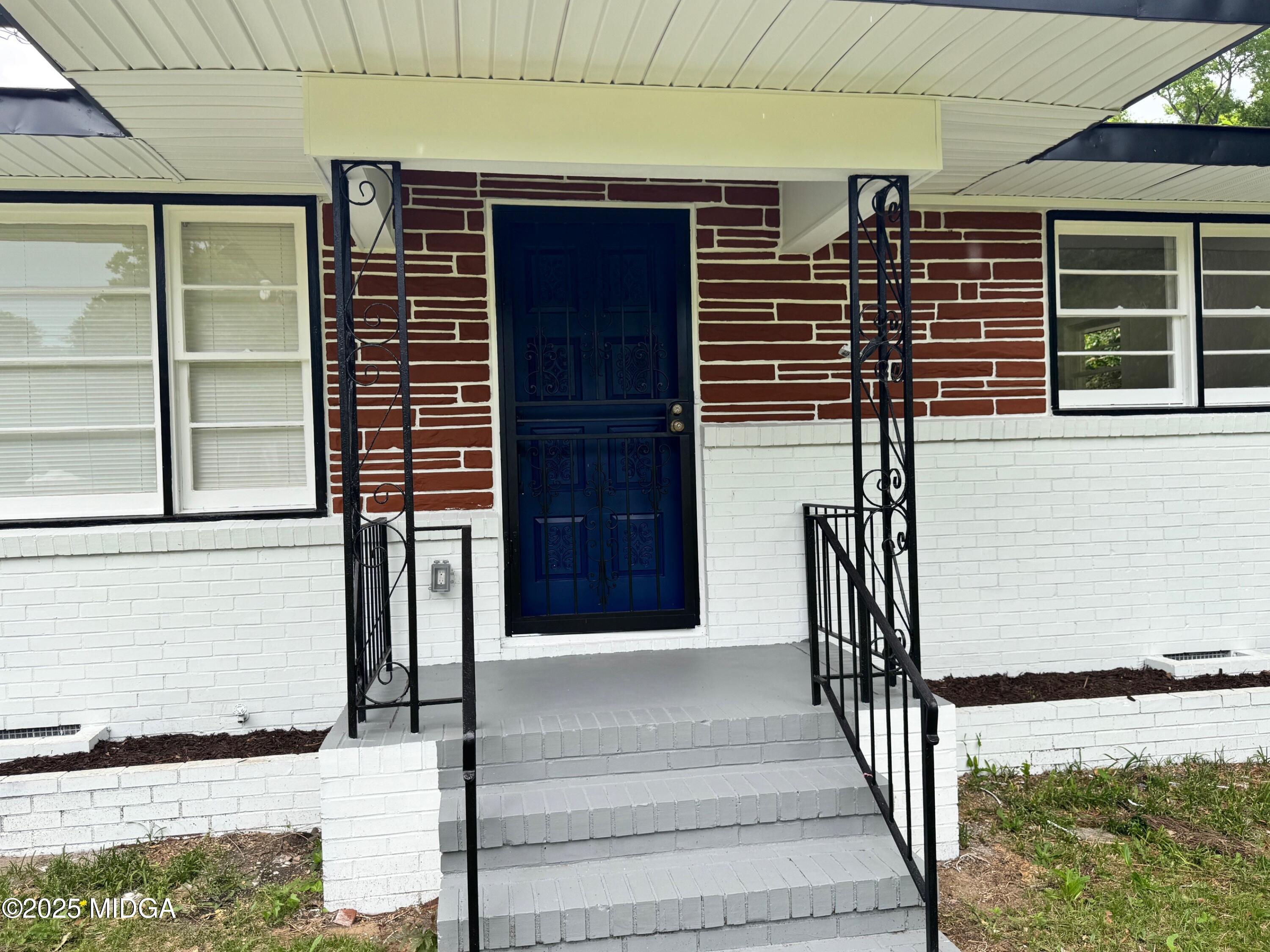 3022 Bloomfield Drive