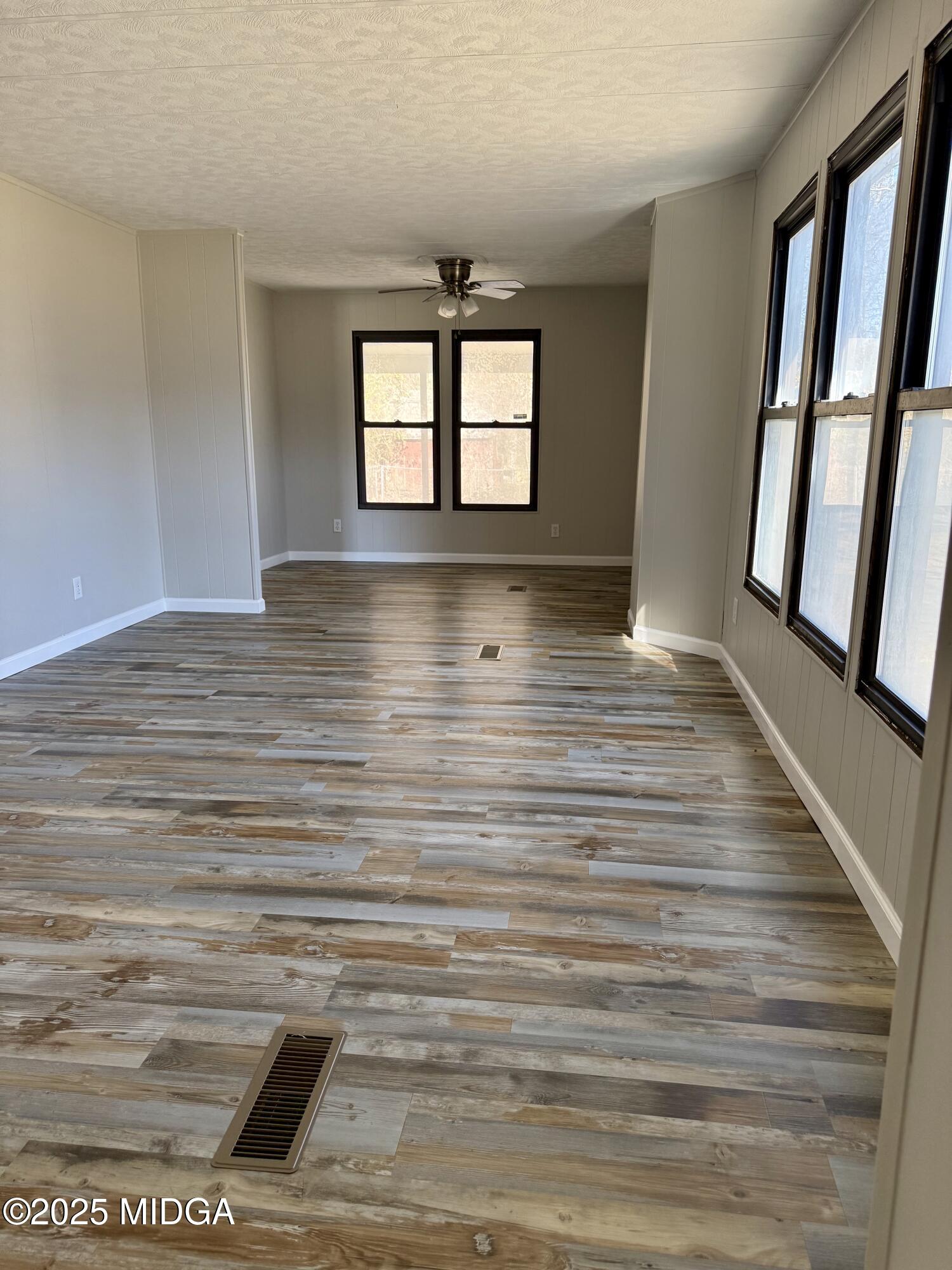 546 Peach Road