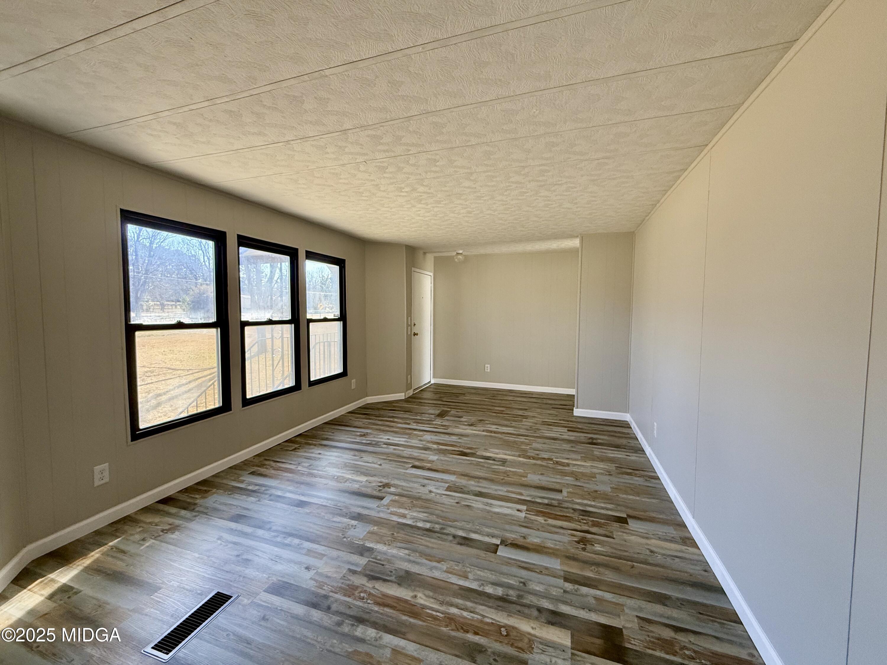 546 Peach Road