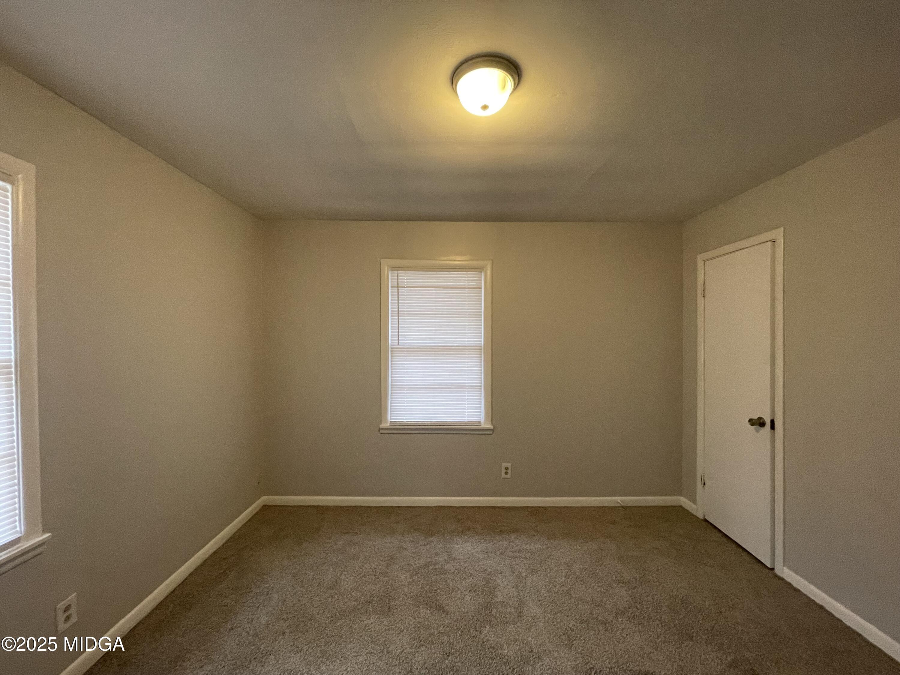 4382 Summerhill Drive