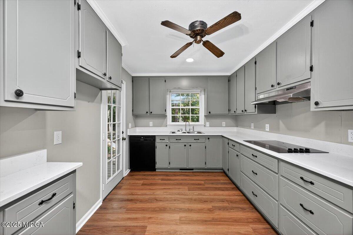 69 Oakridge Drive