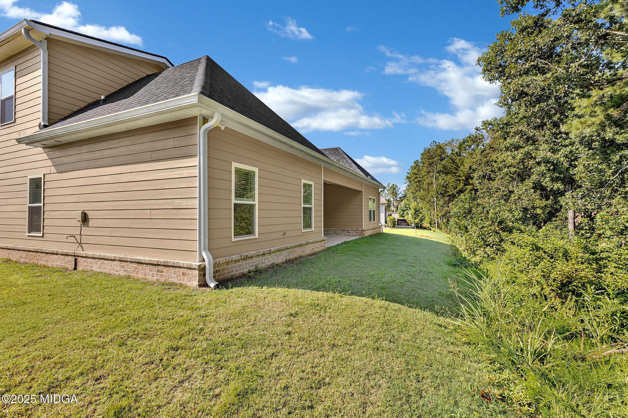 616 Whispering Pines Drive