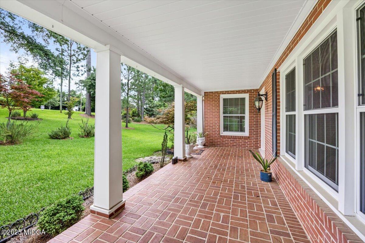 1534 Waverland Drive