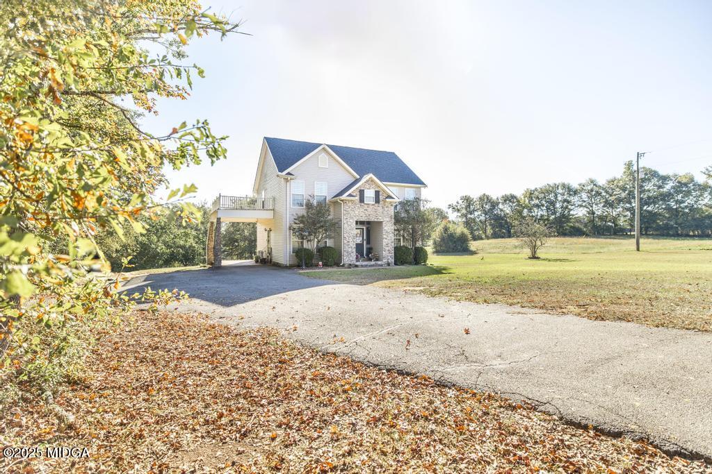 1550 Charlie Benson Road