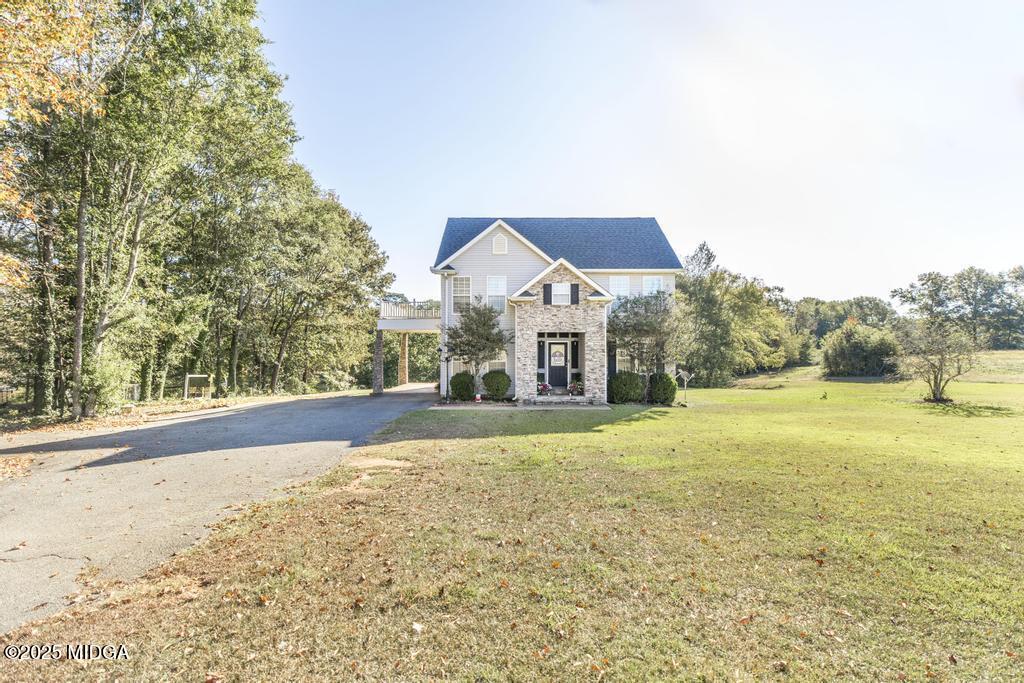 1550 Charlie Benson Road