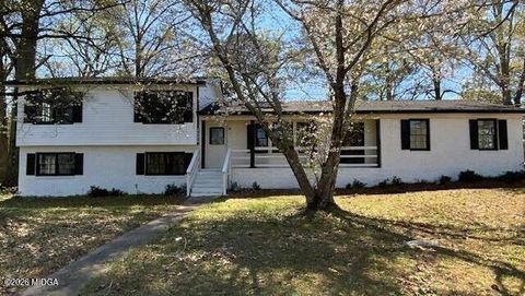 3098 Clairmont Avenue Macon GA 31204