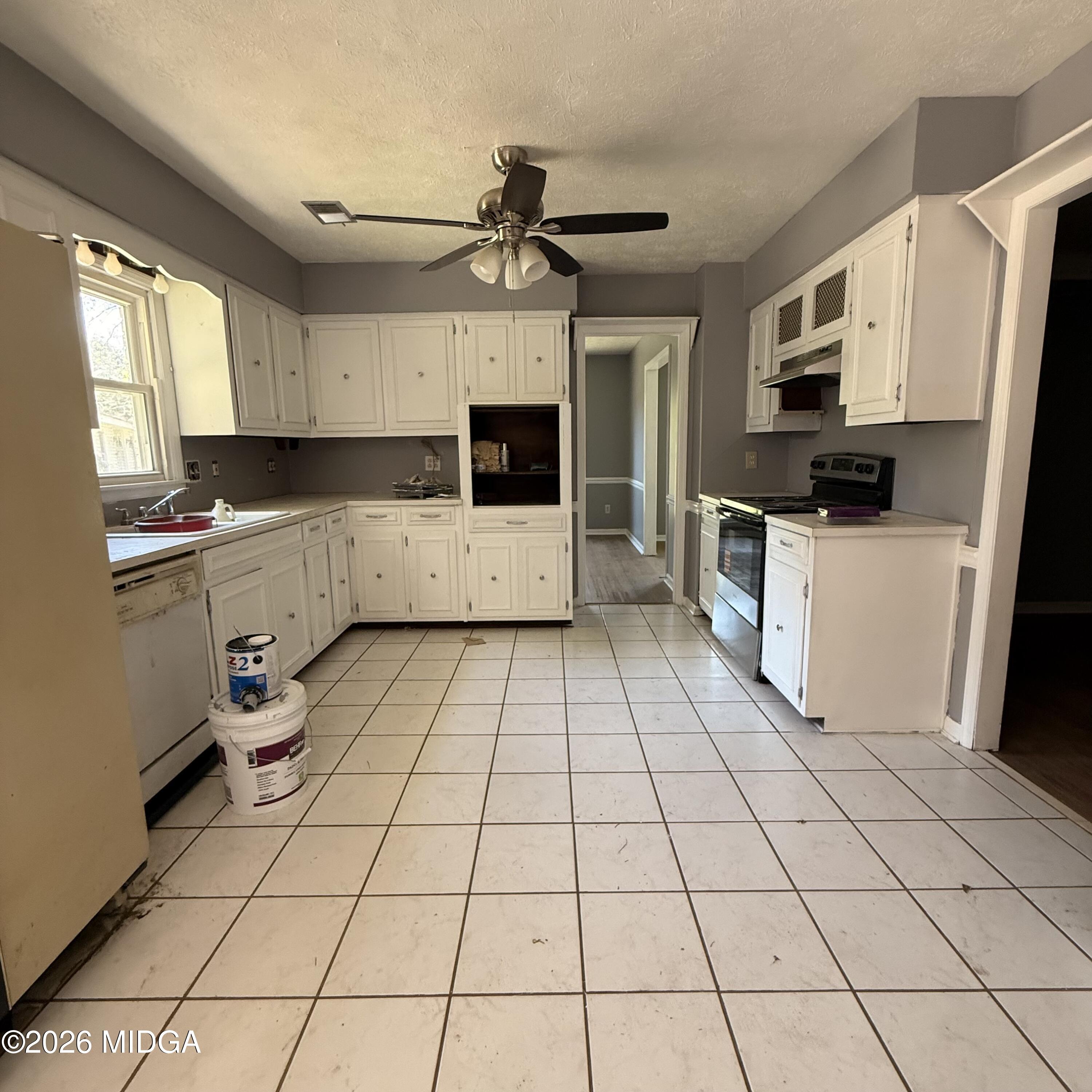 6282 Starlight Drive