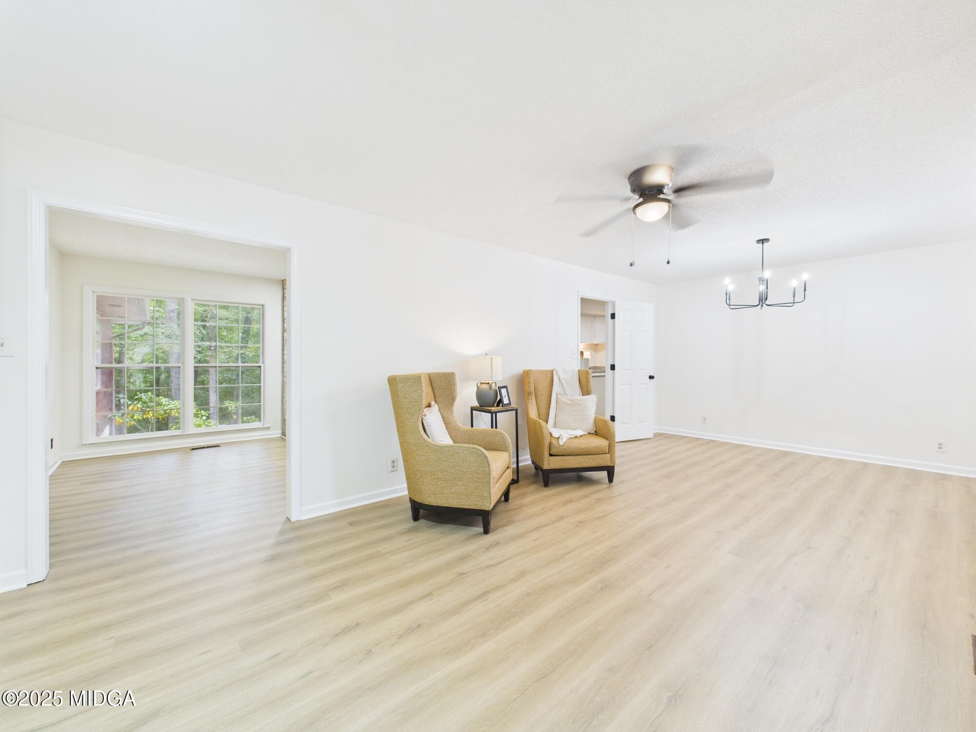 1167 Roundtable Lane