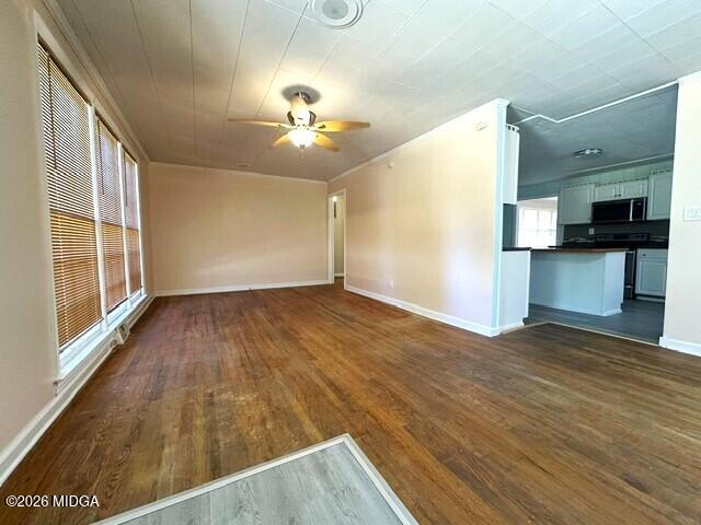 2875 Horseshoe Drive