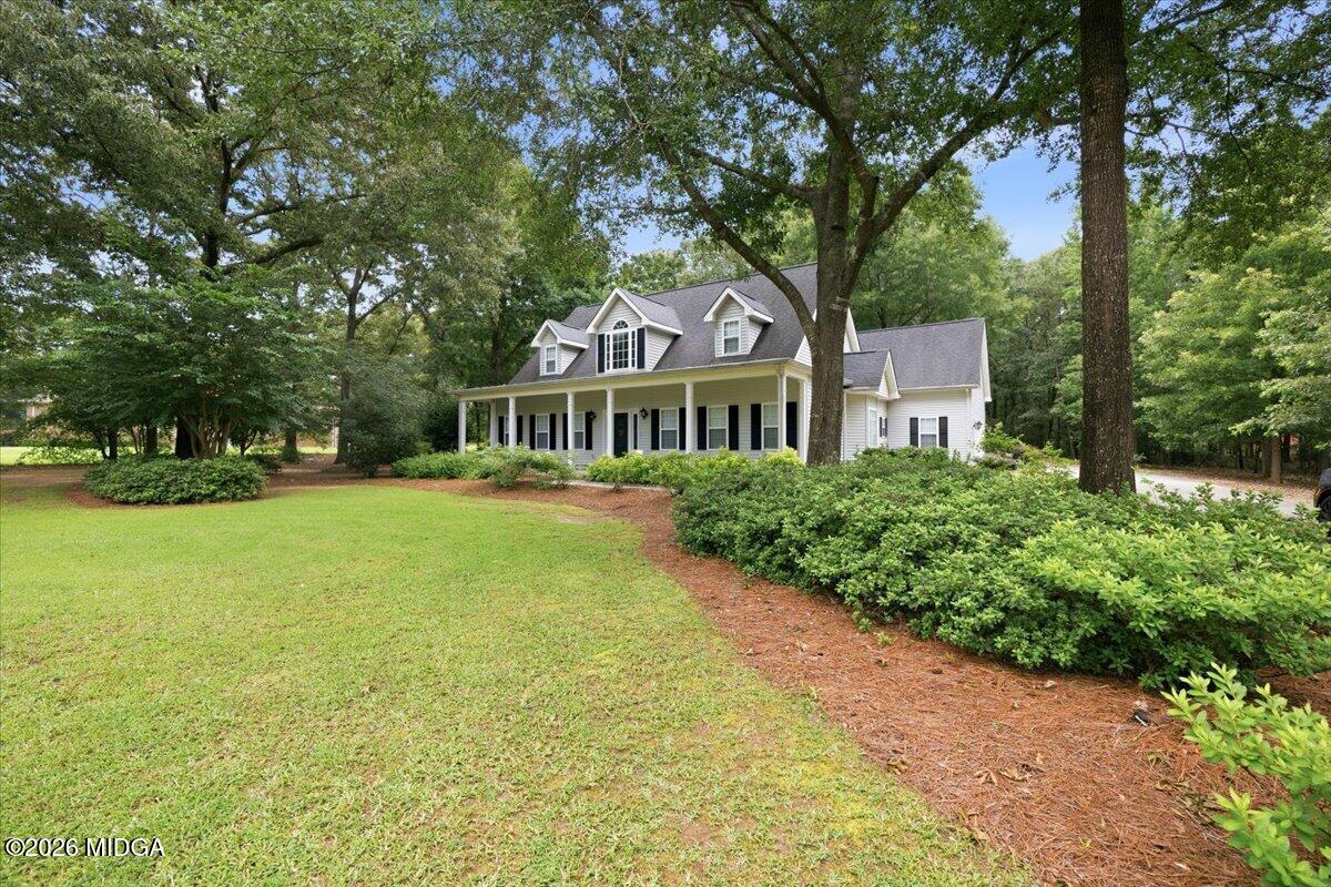 61 N Pointe Boulevard
