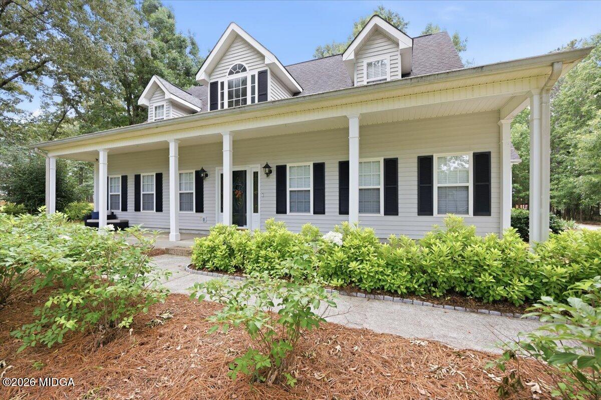 61 N Pointe Boulevard