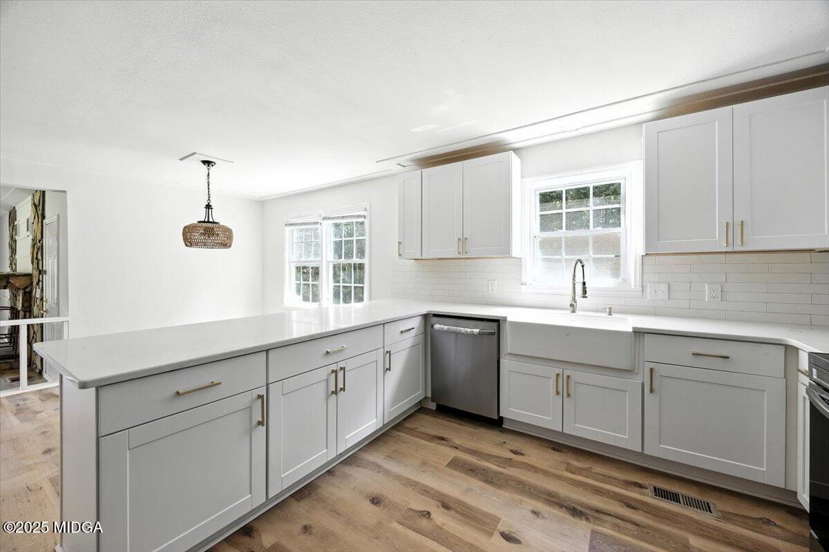 1220 Beaver Oaks Drive