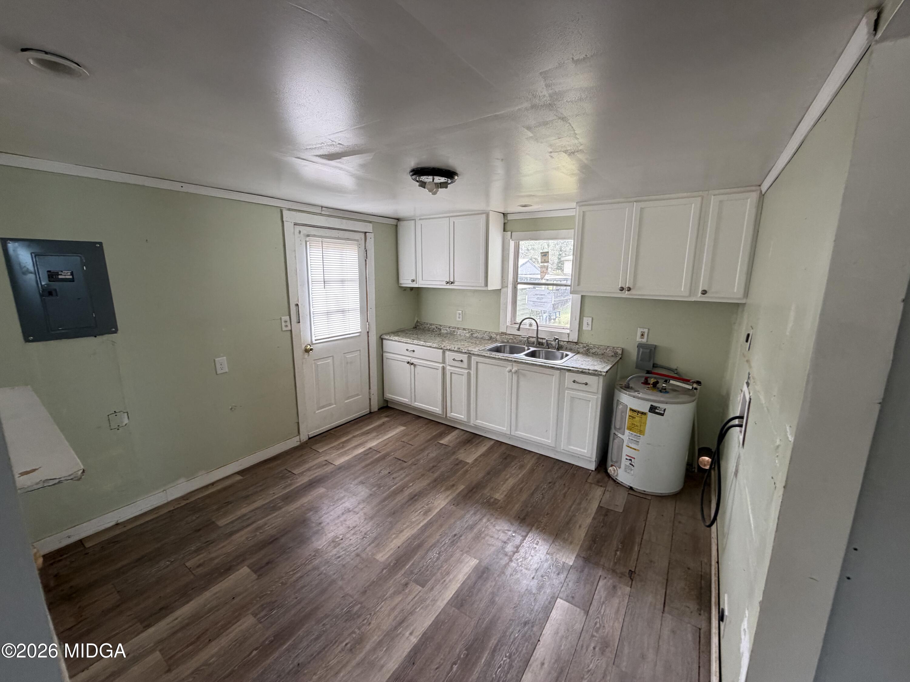 1596 Martin Luther King Junior Drive