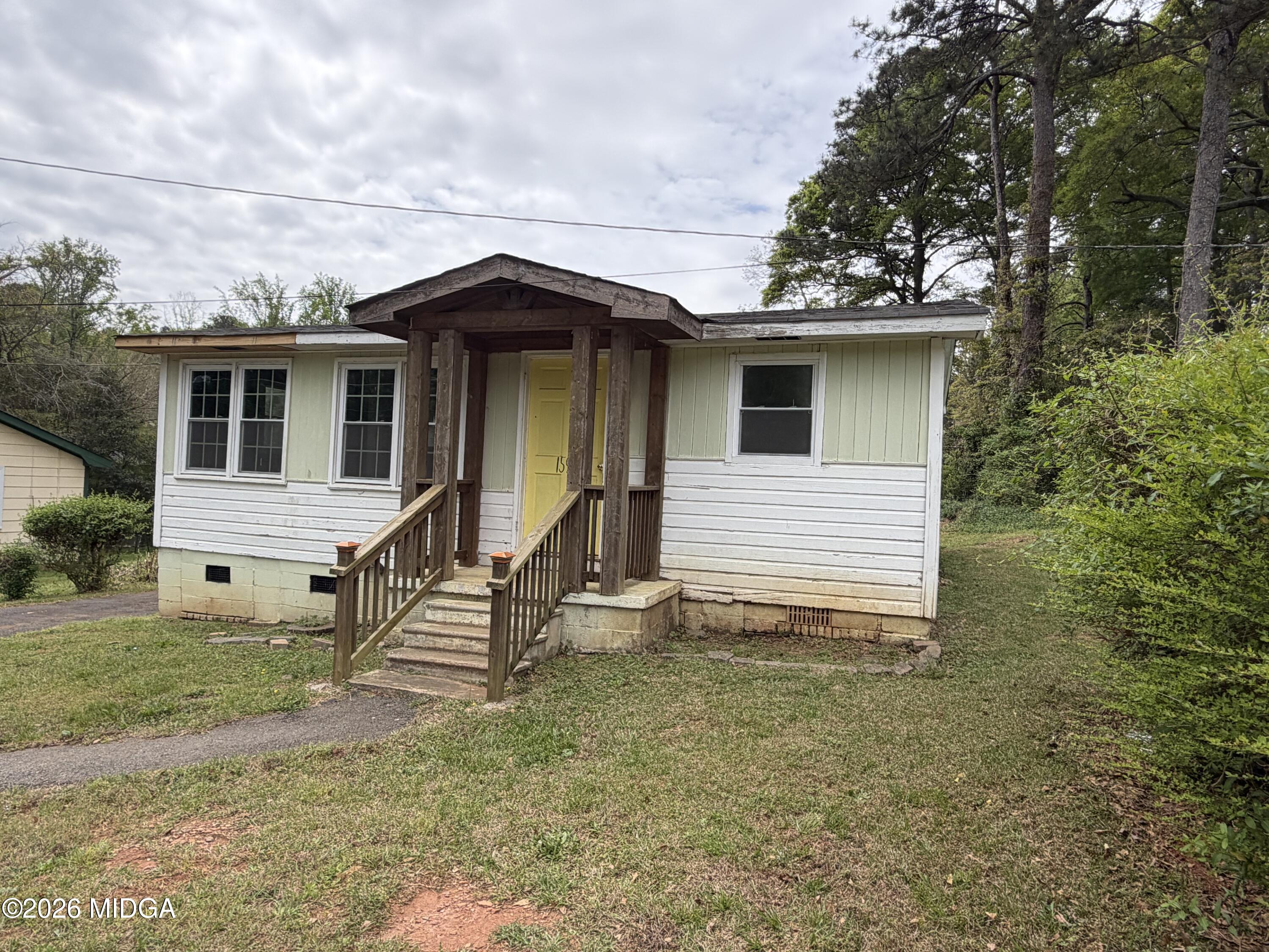 1596 Martin Luther King Junior Drive