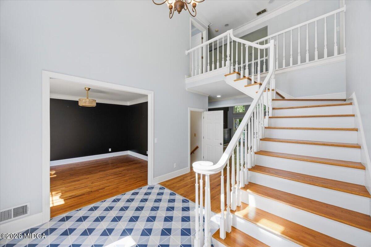 216 Hunters Hill Court