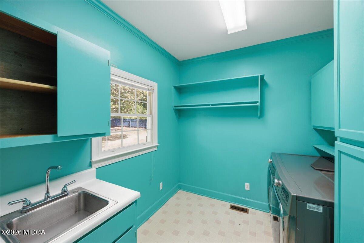 216 Hunters Hill Court