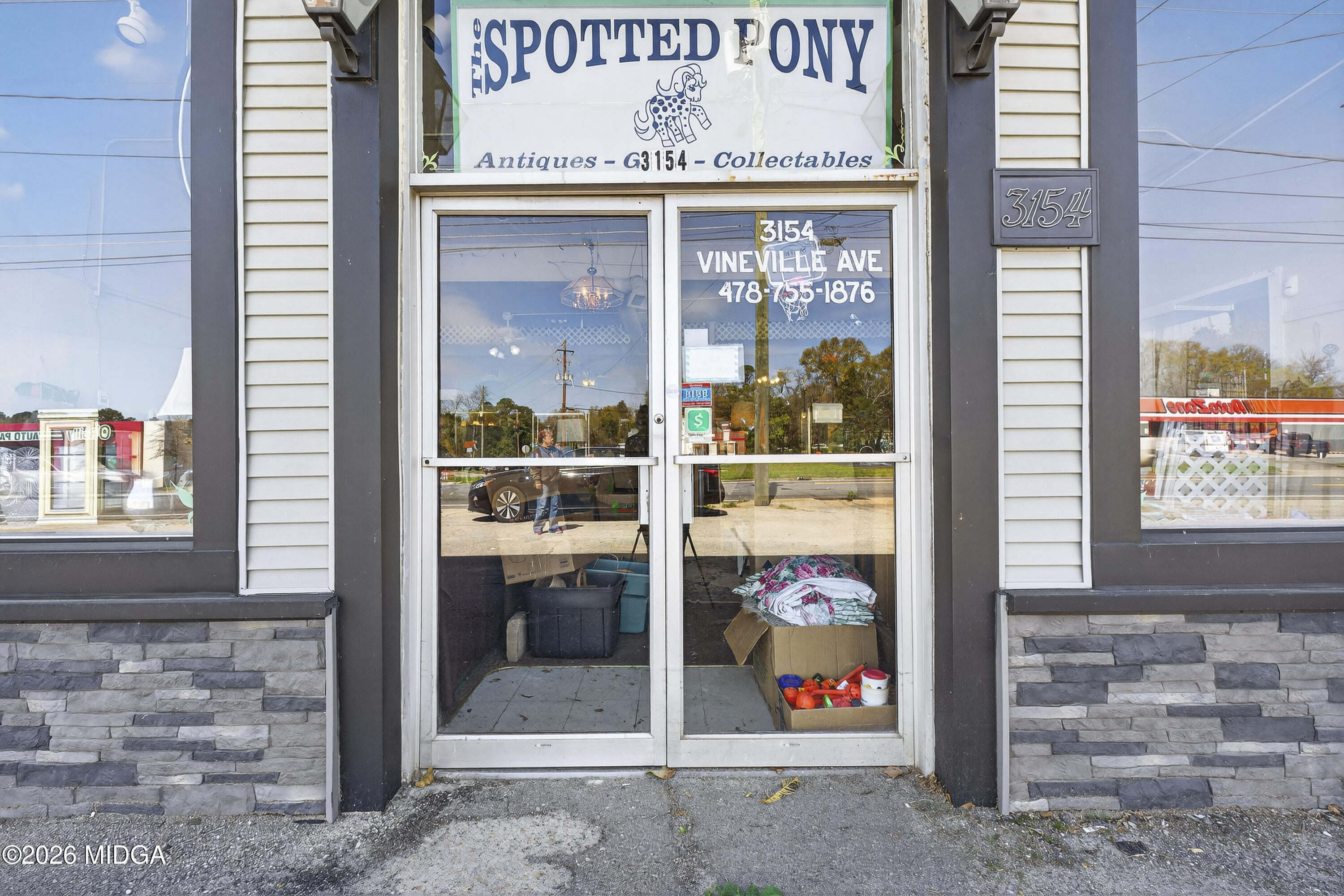 3146 Vineville Avenue