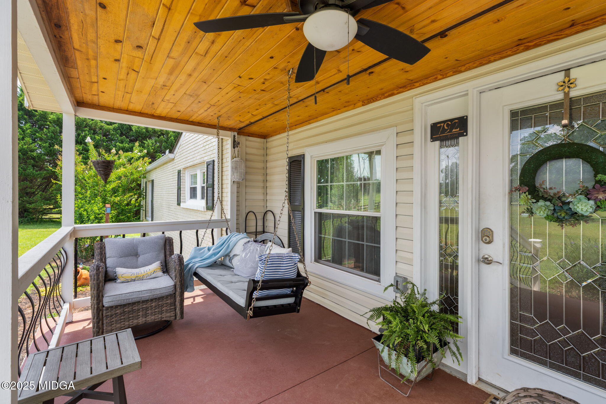 792 Ellis Road