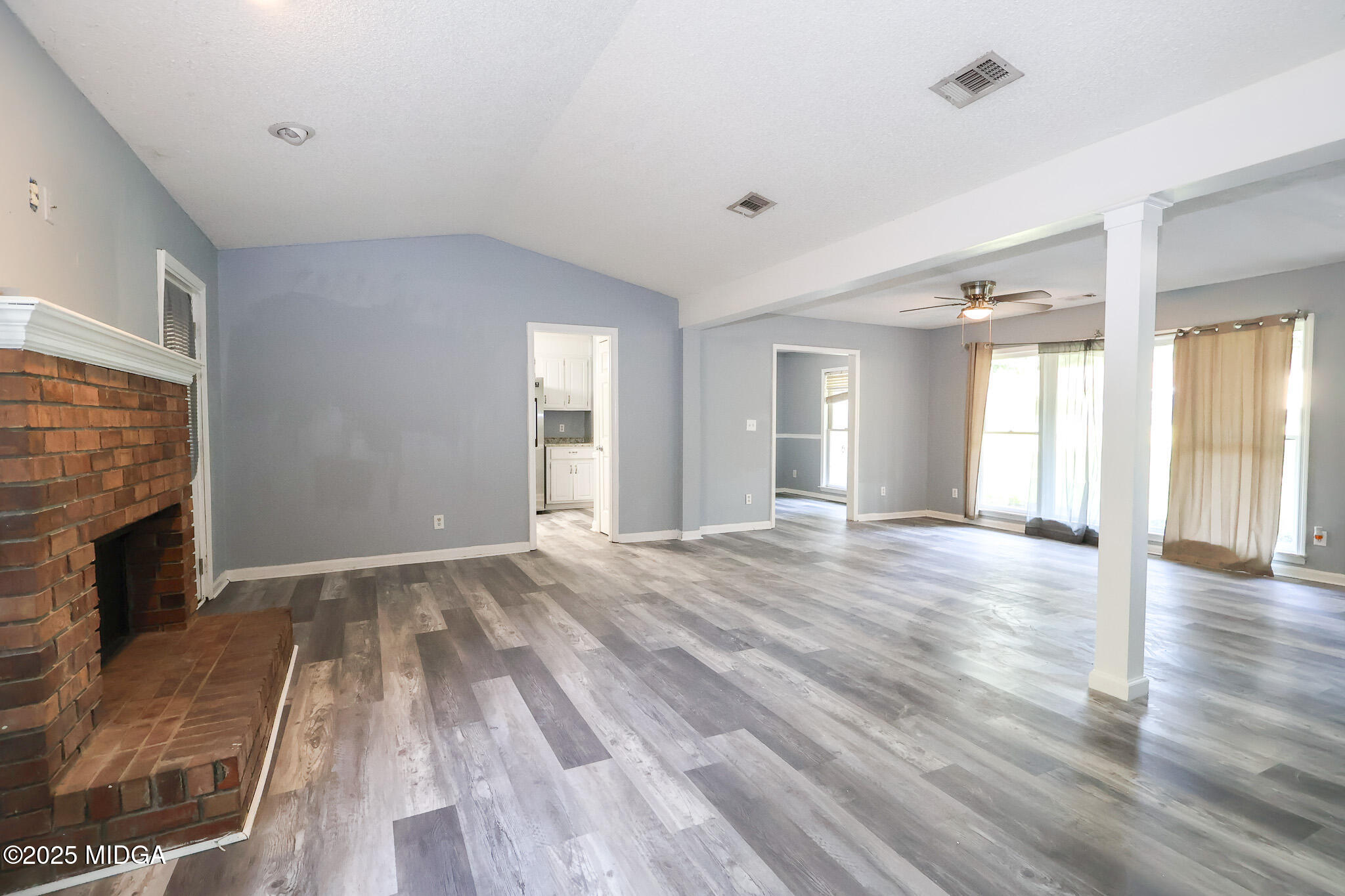 410 Lake Front Drive