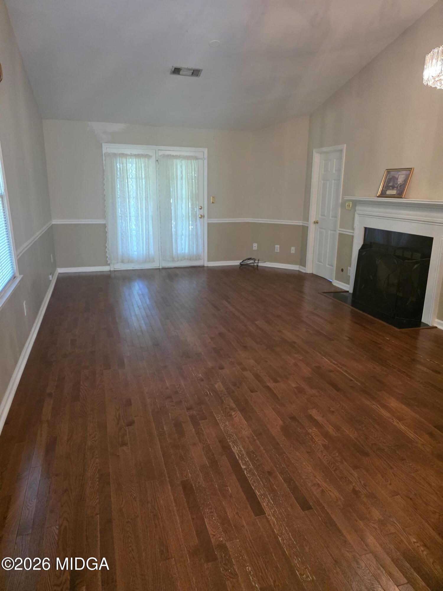 946 Laurel Oak Court