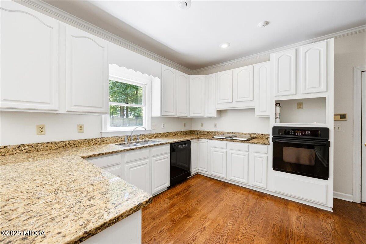 163 Carriage Way