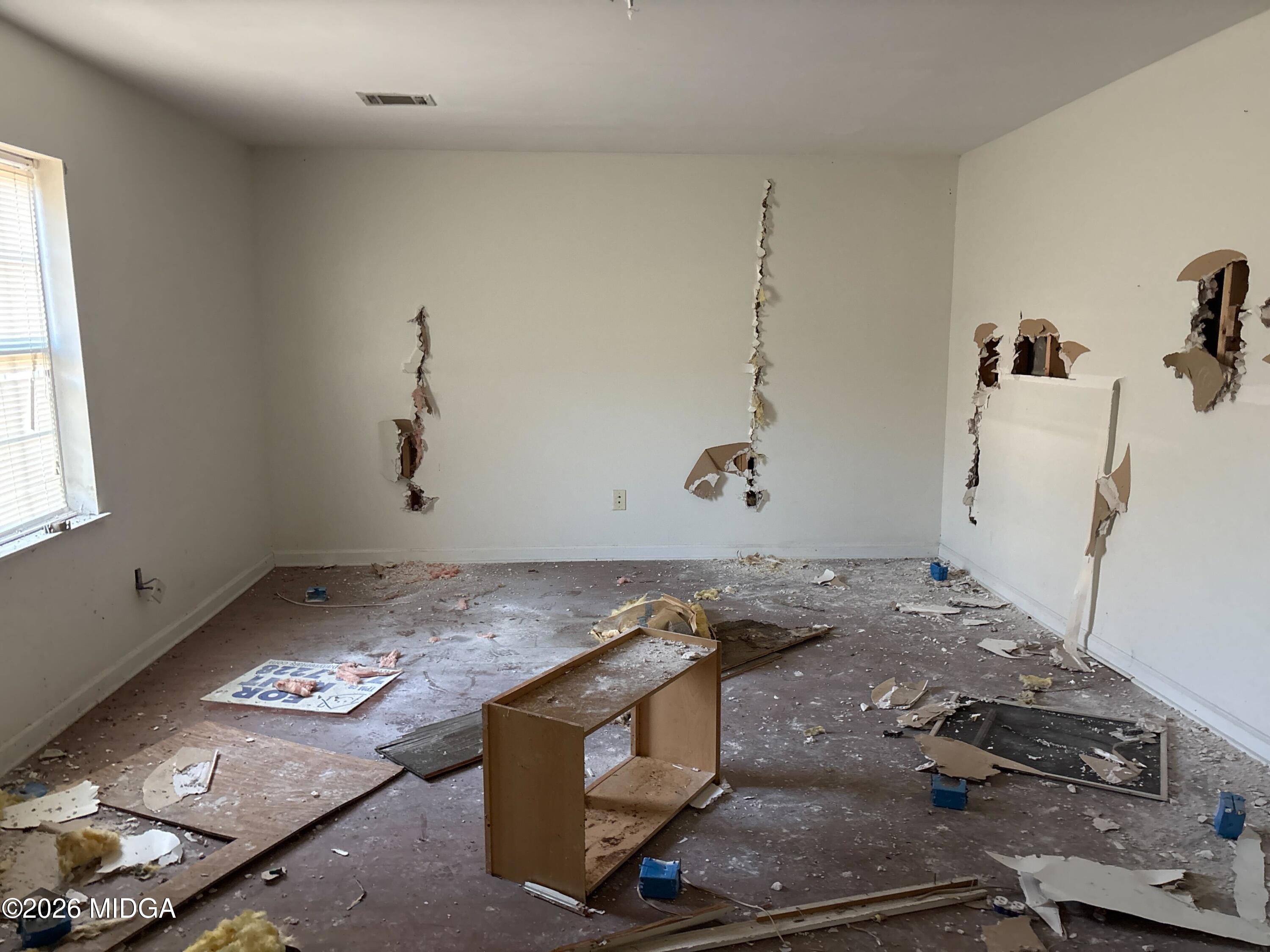 706 Villa Esta Avenue