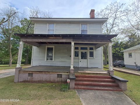 401 Forsyth Street Barnesville GA 30204