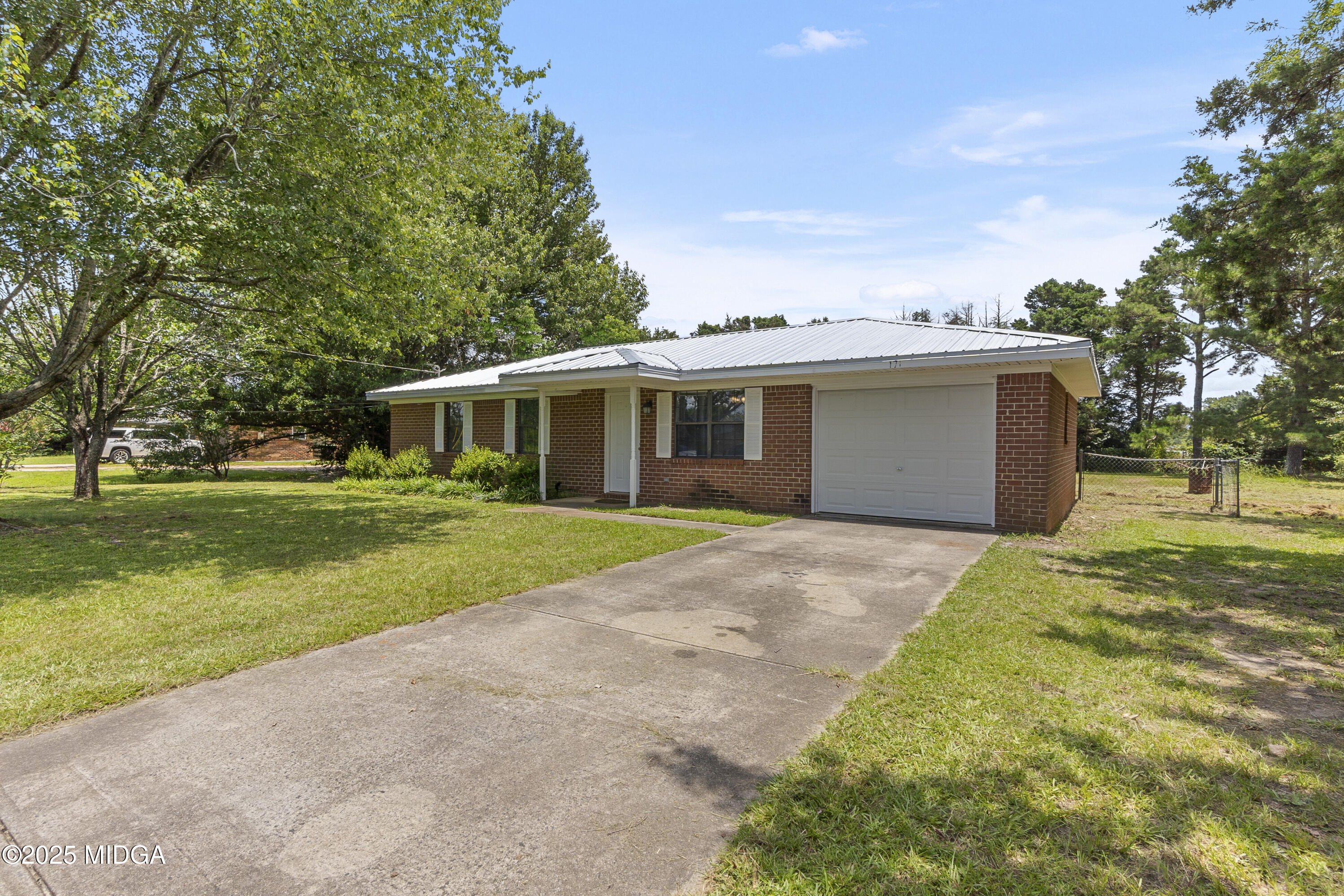 171 Summit Drive