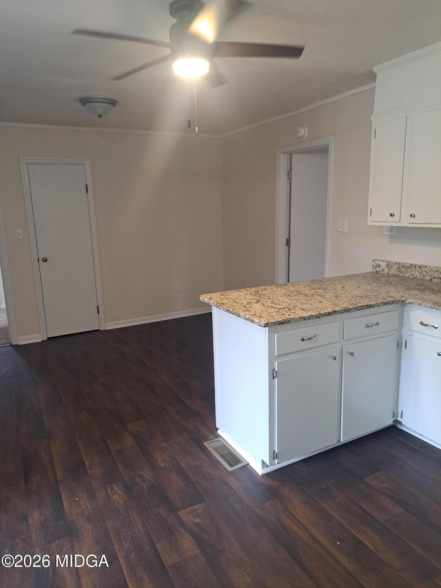 2344 Holiday Drive