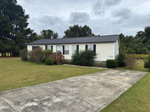 50 River Chase Drive Hawkinsville GA 31036