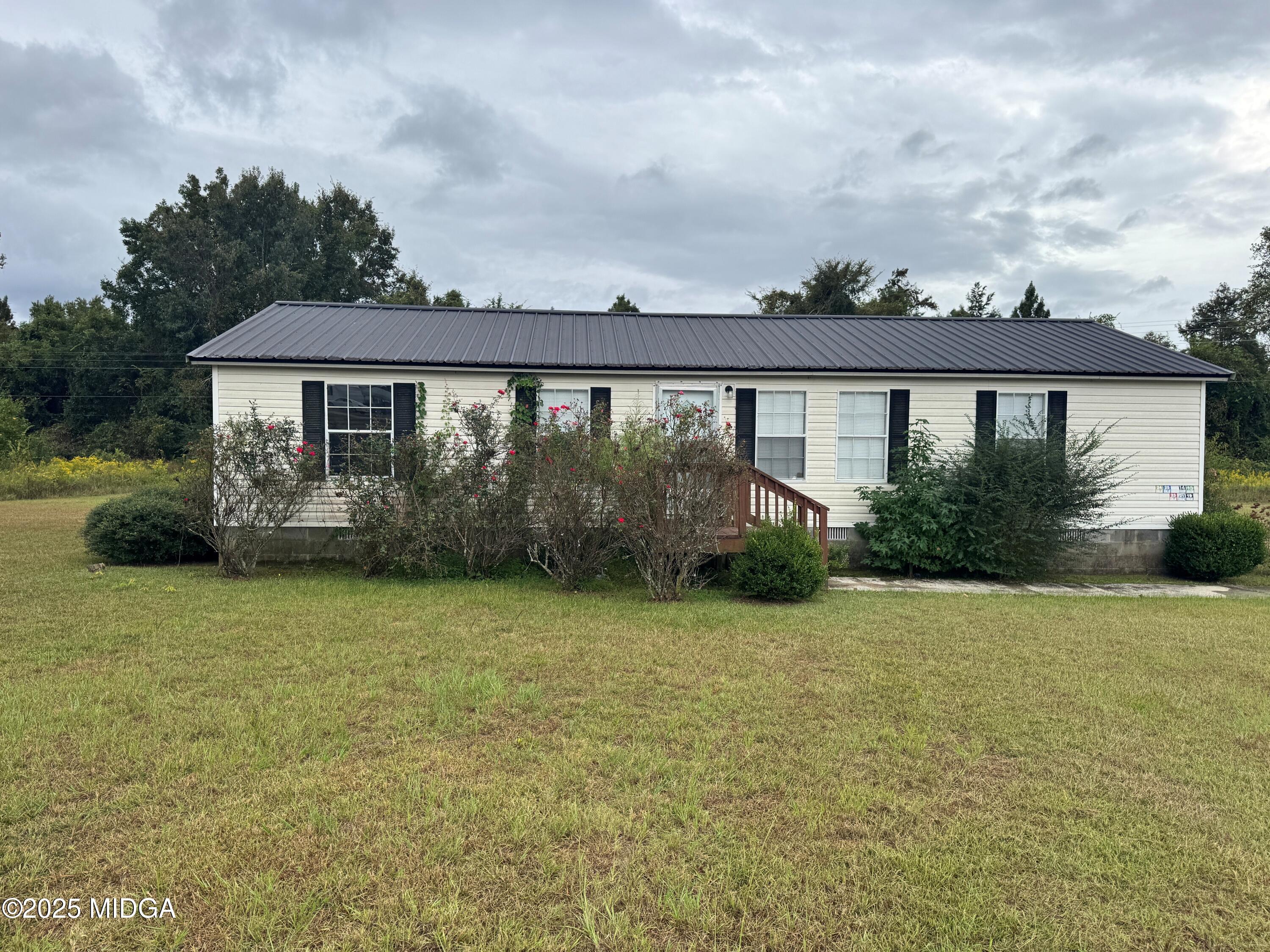 50 River Chase Drive