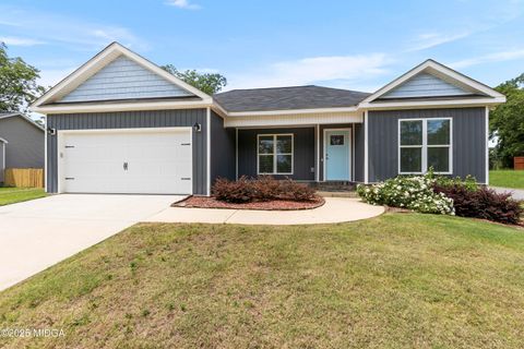 115 Plantation Drive Cochran GA 31014
