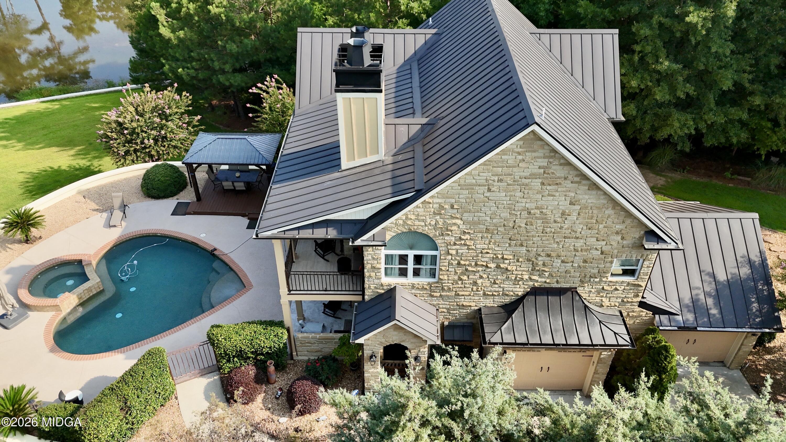 125 Nautica Point