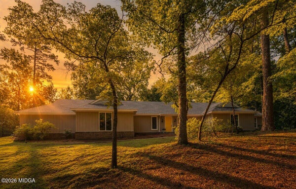4950 WELLINGTON DR, MACON, GA 31210 - Image bbe17f94b1e6fa0d29a552a137bf7bae/2306214406