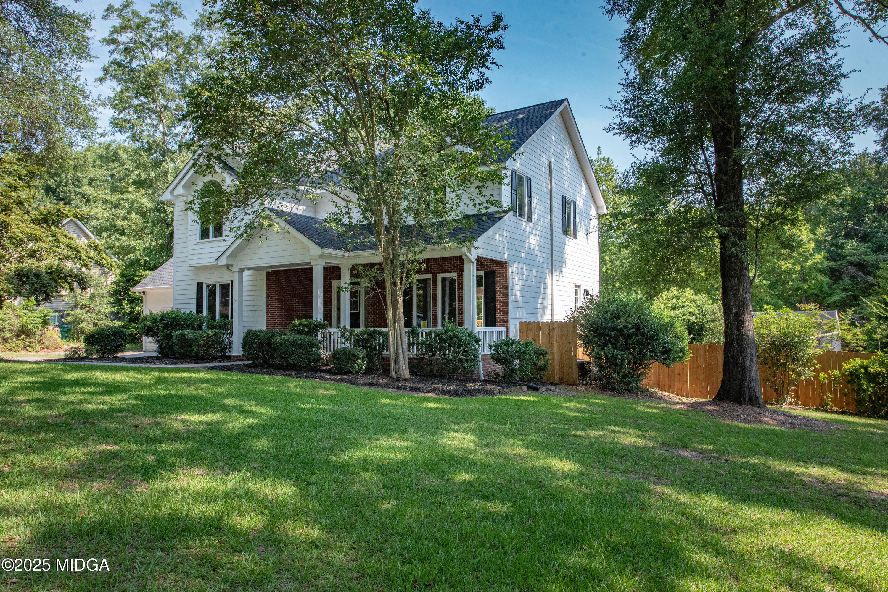 107 Shadowood Drive
