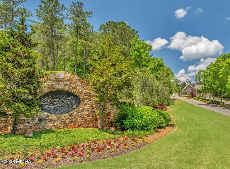 205 River Overlook