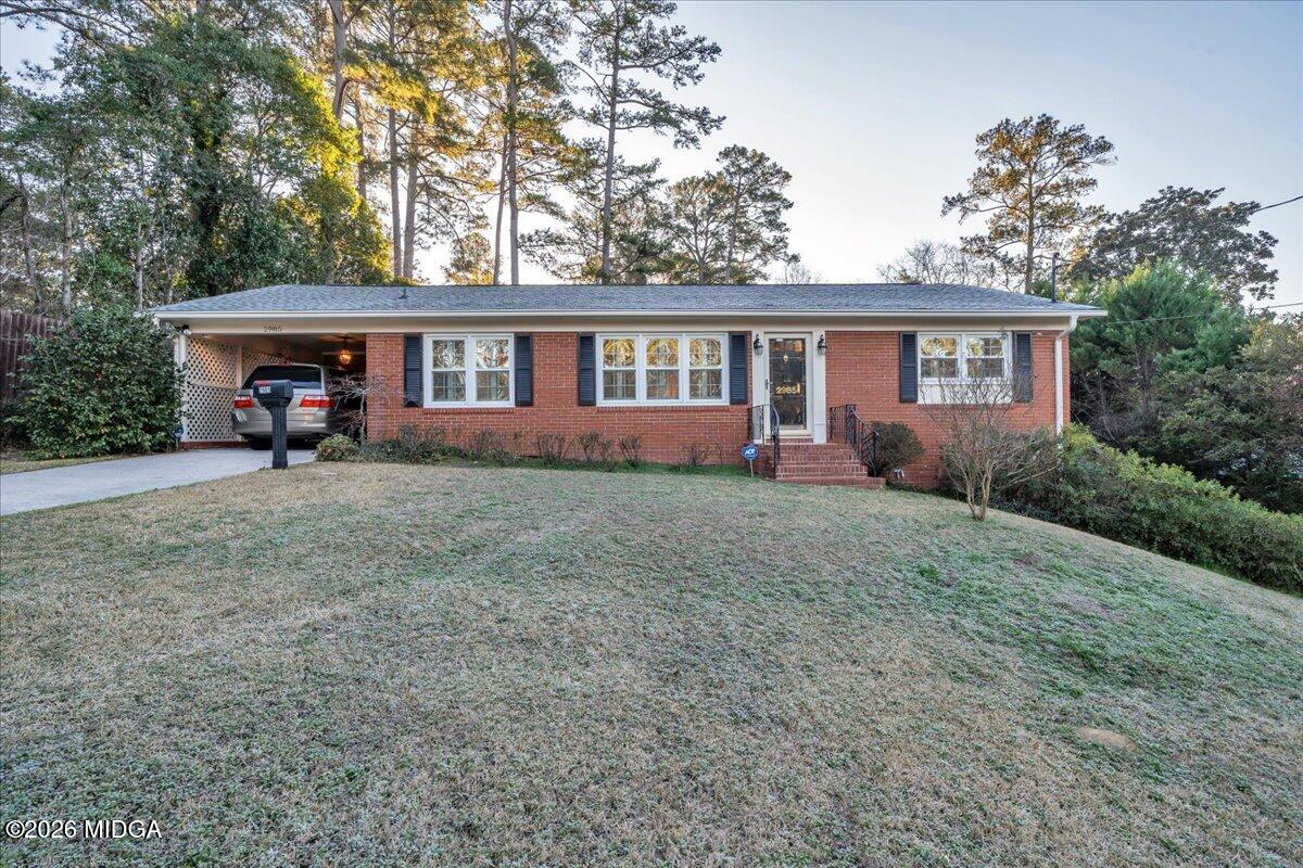 2985 Victoria Circle