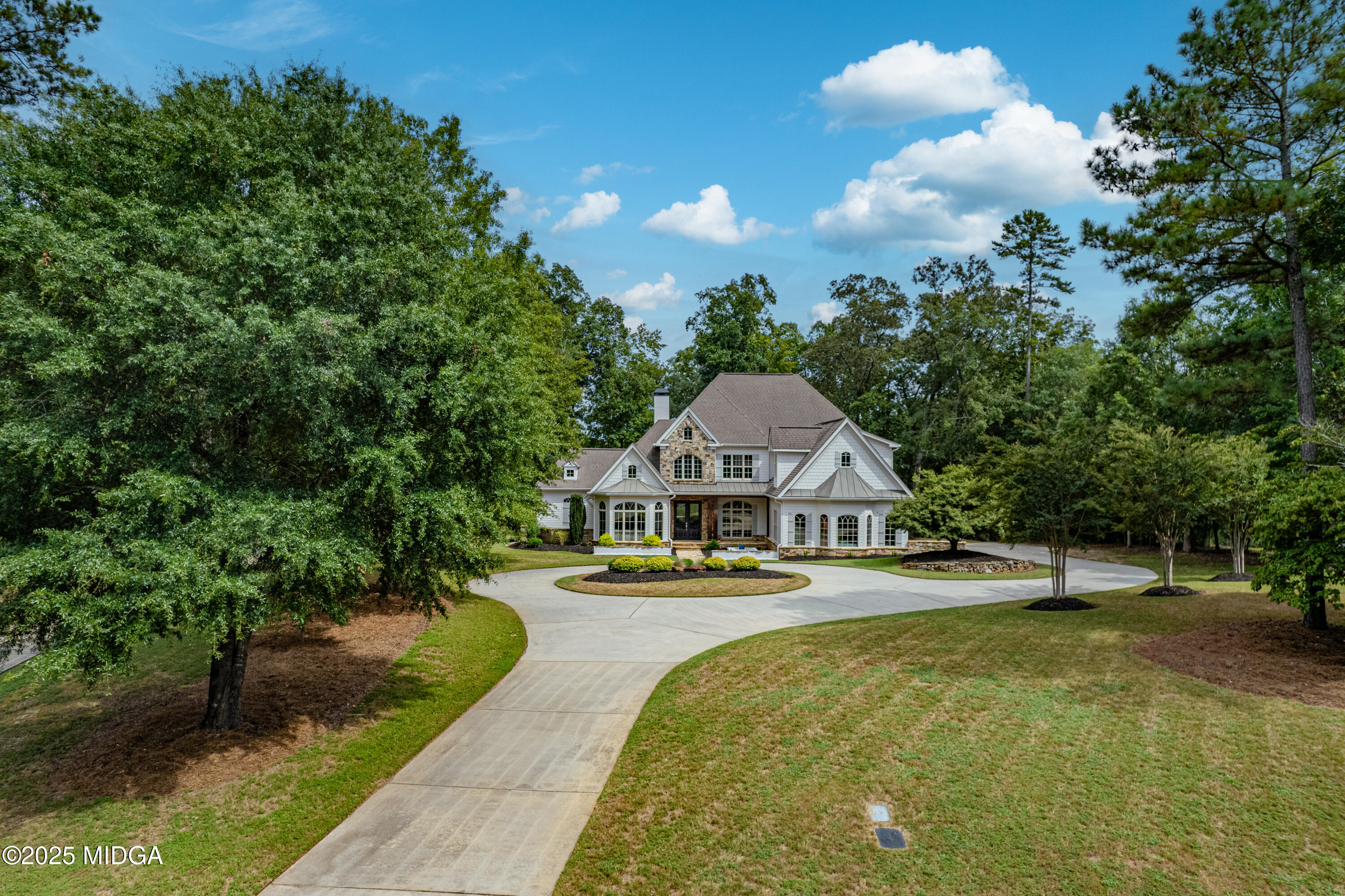 110 River Overlook