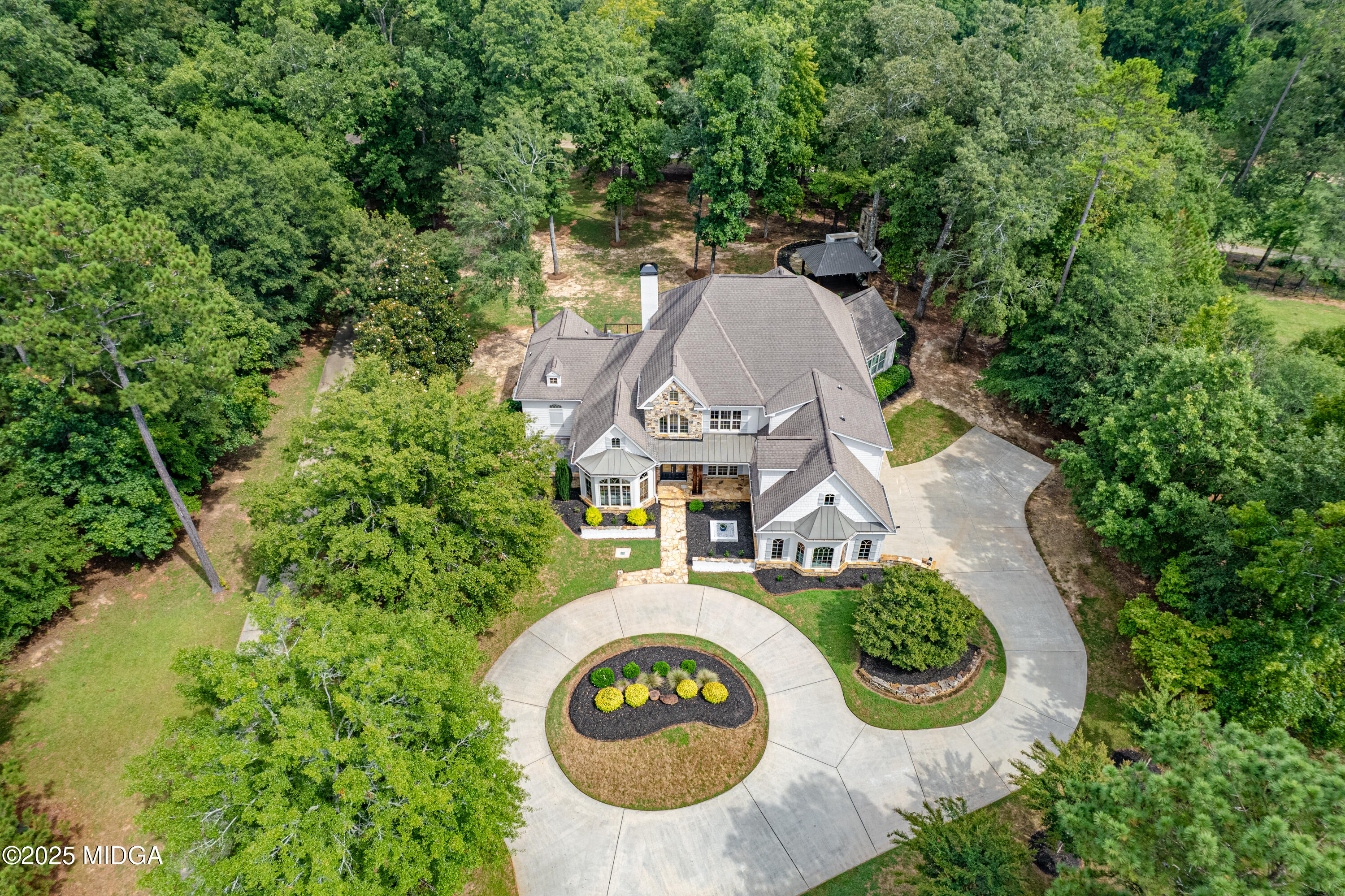 110 River Overlook