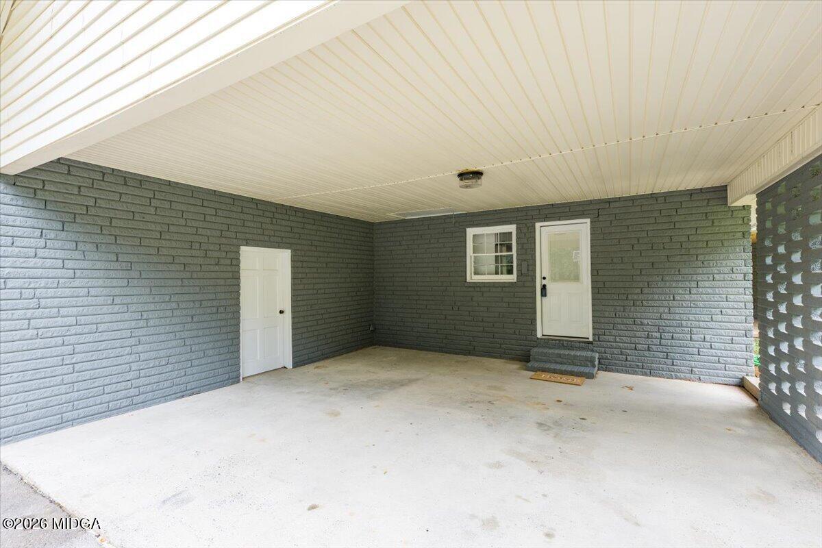 196 Short Street