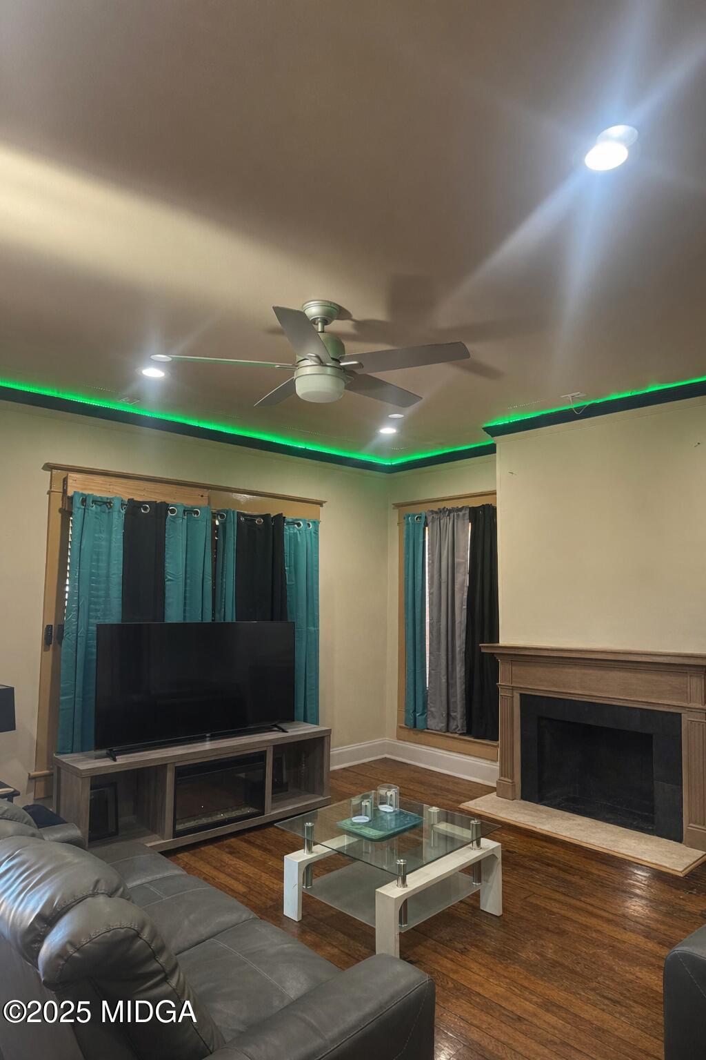 1282 Courtland Avenue