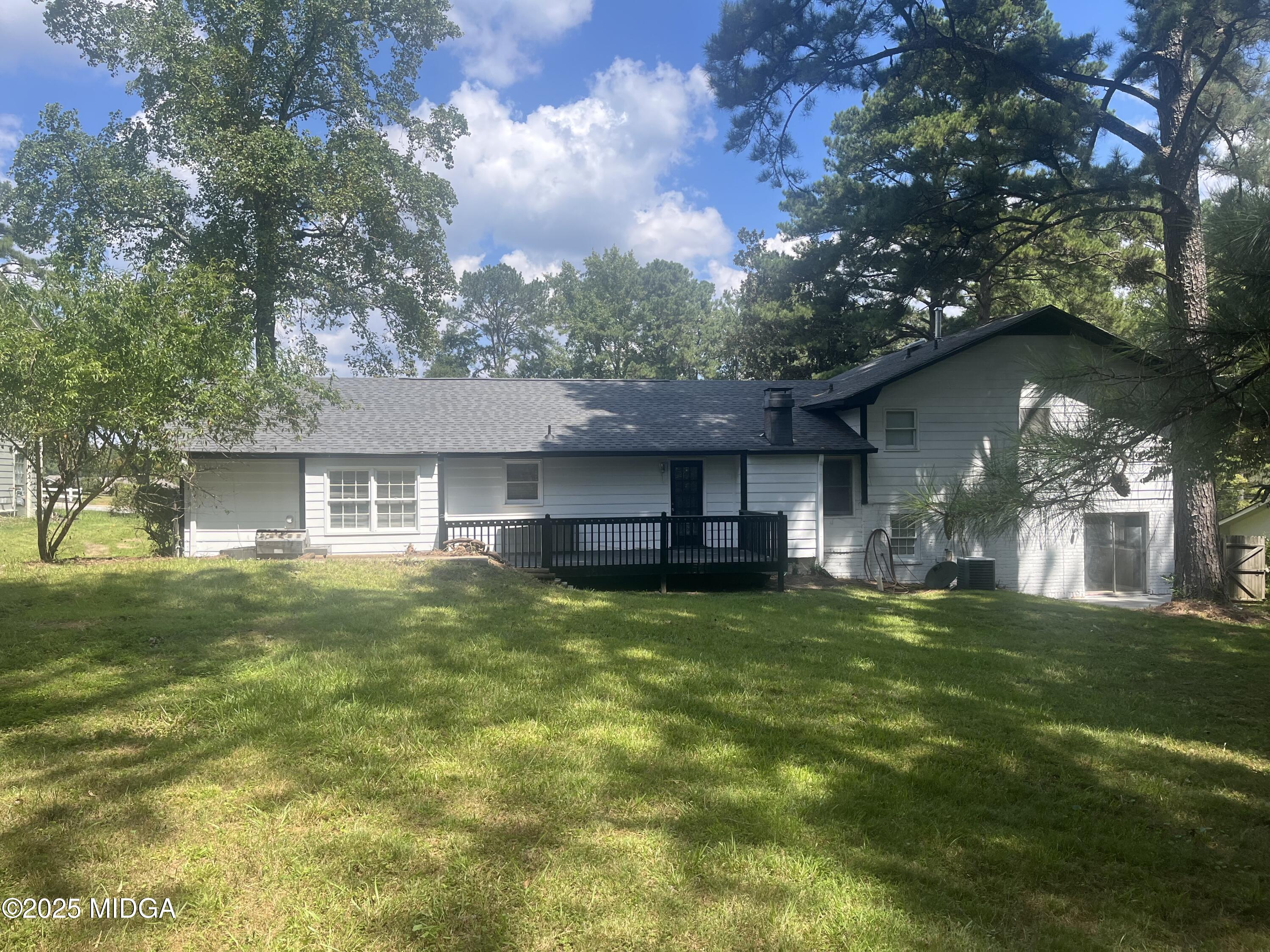 7569 Lowilla Lane