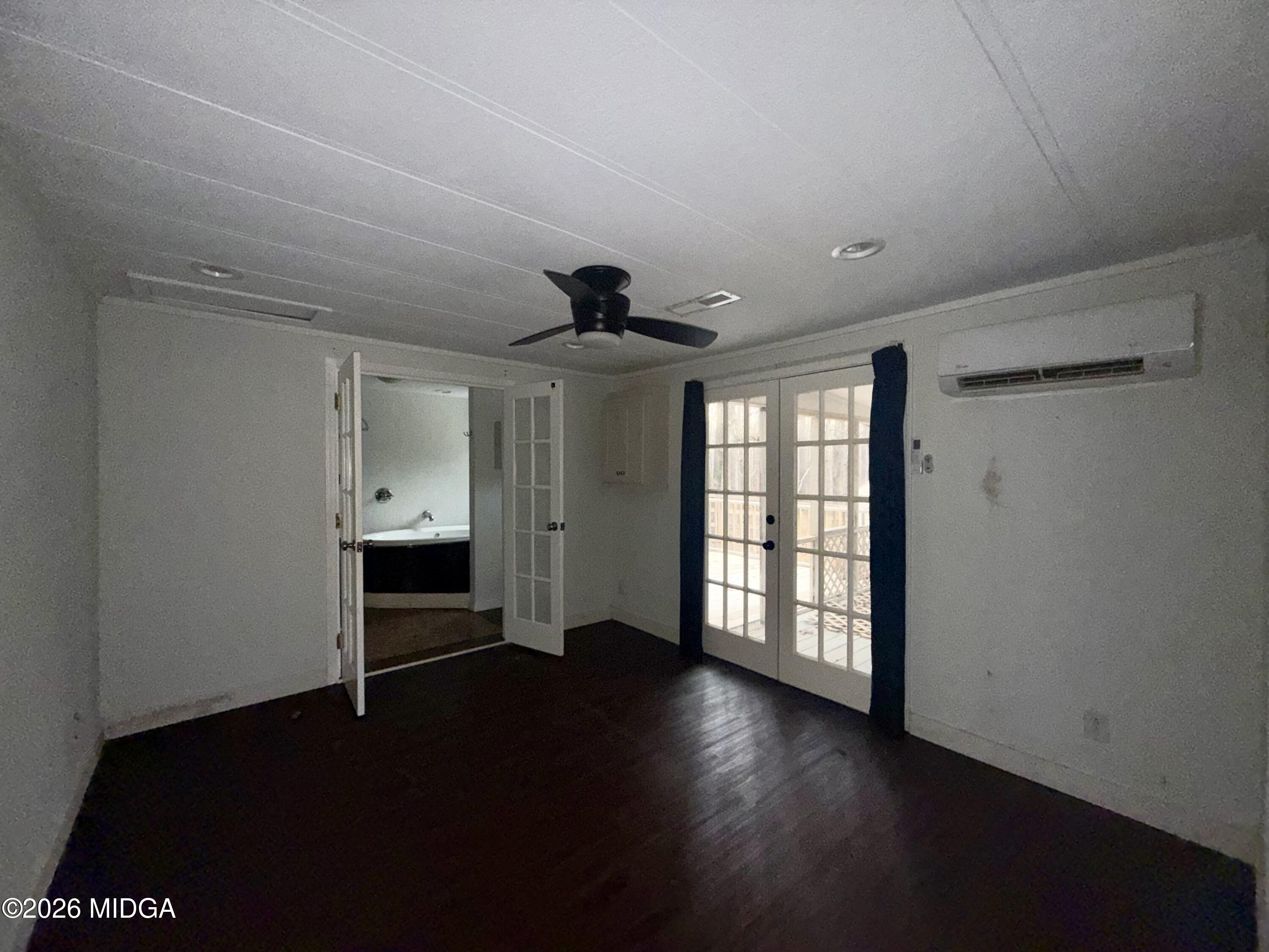 307 Old Dames Ferry Road