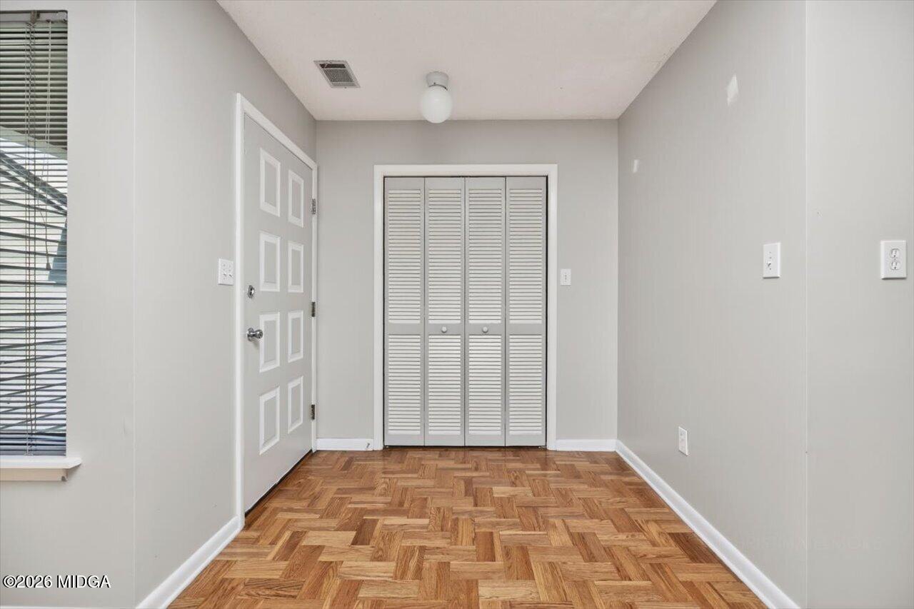 132 Lake Pointe Drive