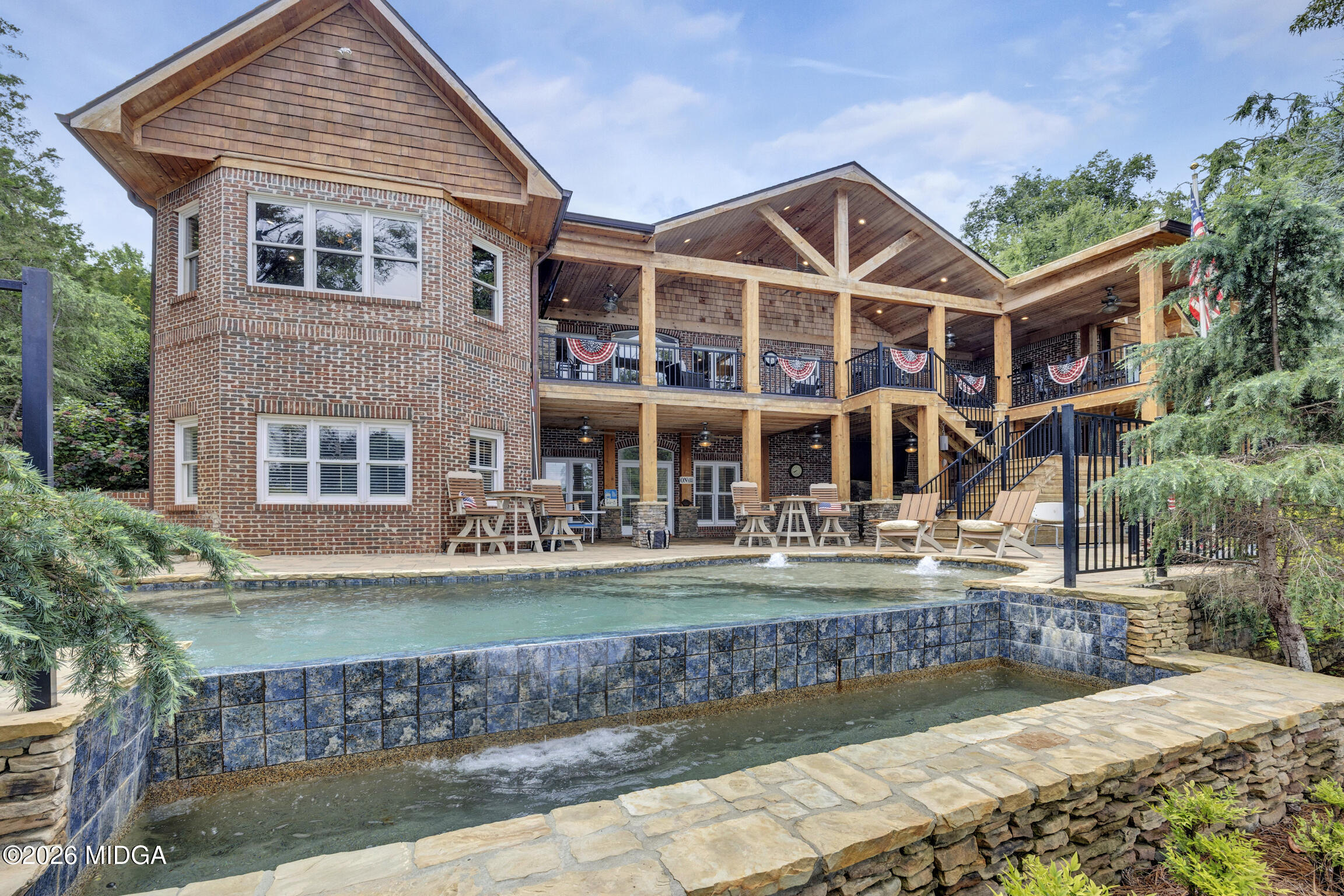 139 Lake Pines Circle