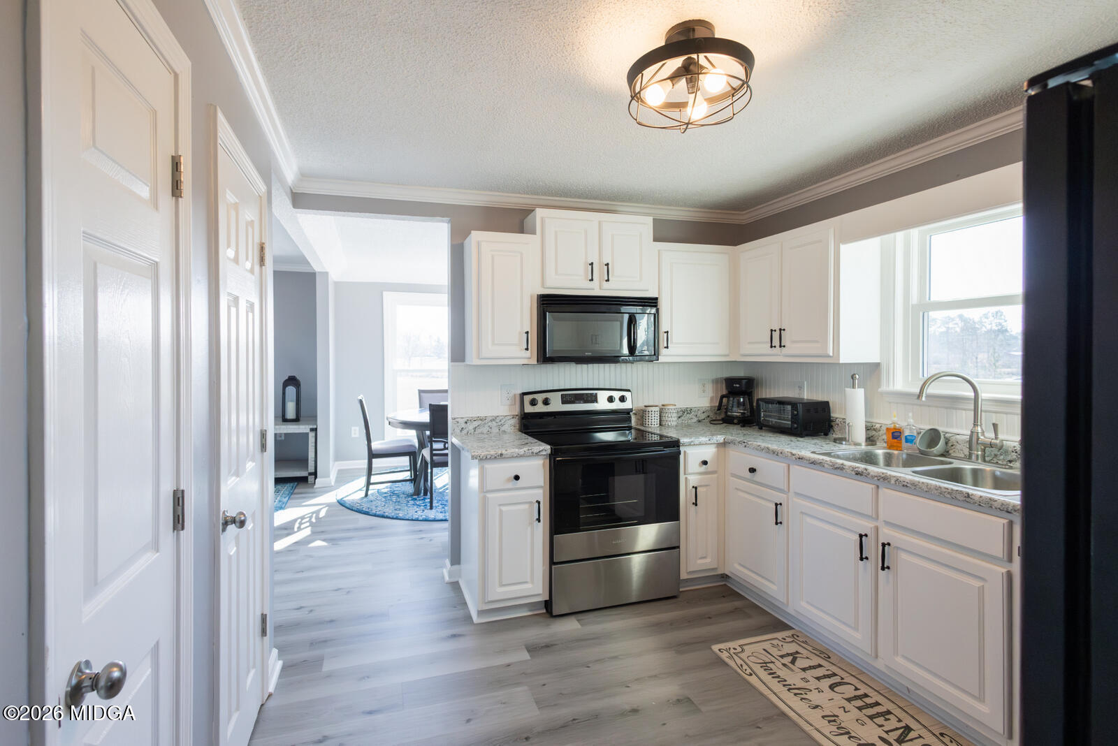 1578 Edsel Senn Road